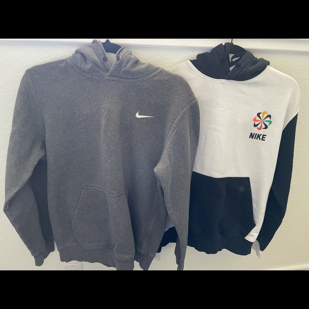 Nike hoodies Medium